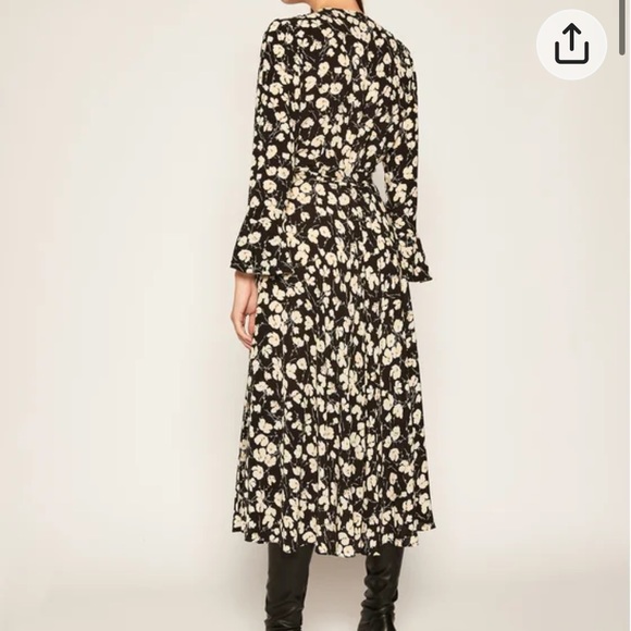 Polo Ralph Lauren Super Flattering Floral Wrap Dress🙌 - Picture 6 of 9